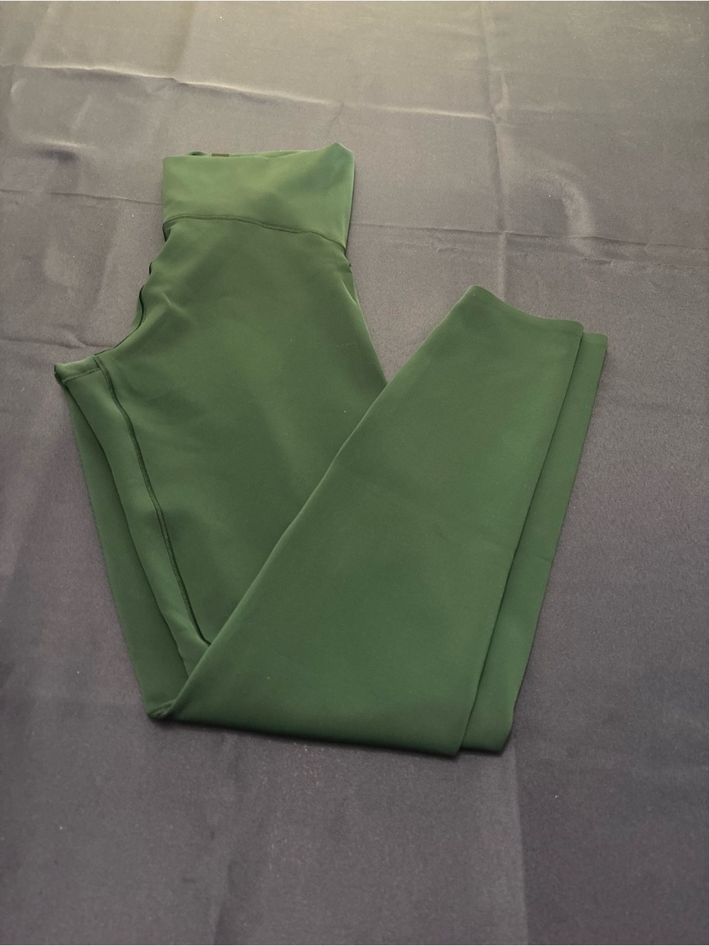 Aerie High-Waist Green Women's Leggings— LIKE NEW!
